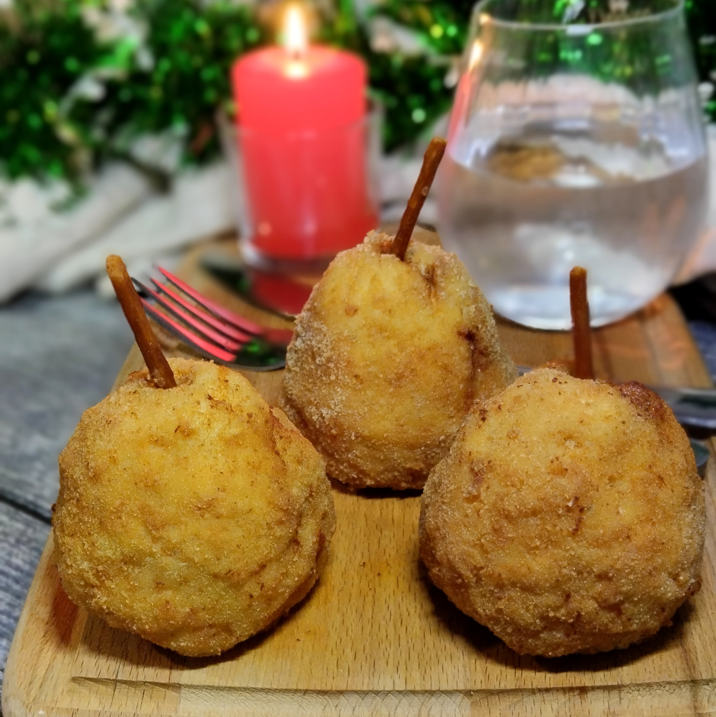 "Мясные груши" - горячее на праздничный стол. Мясо на Новый год. Рецепты на Новый год  2026. Новогодний стол 2026. Горячие закуски. Кордон блю в новом формате