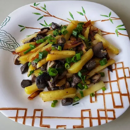 Жареная картошка с маринованными грибами - пошаговый рецепт с фото на gkhyarovoe.ru