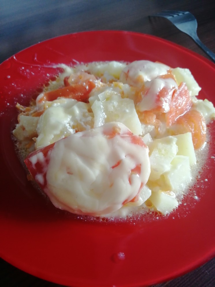 Запеканка с курицей и овощами на сковороде!