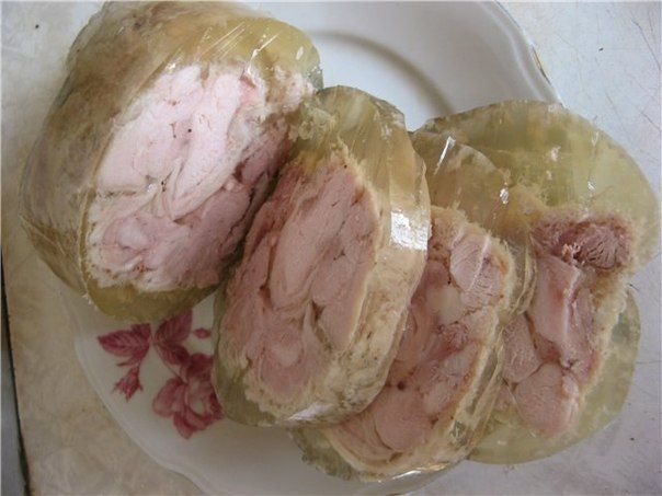 Ветчина из куриного мяса "Коробочка"