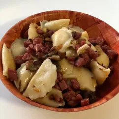 Вареники с грибами, луком и мясом