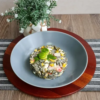 Закуска к праздничному столу - салат с морской капустой
