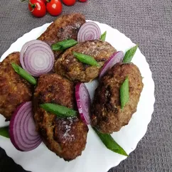 Зразы мясные с квашеной капустой