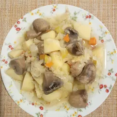 Картошка с грибами и овощами