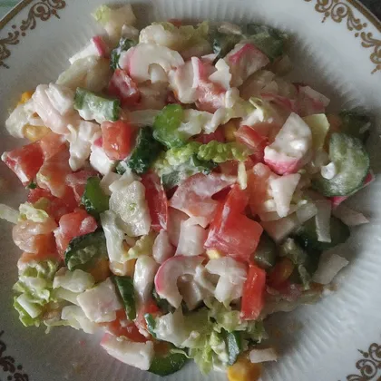 Любимый овощной салатик с морепродуктами