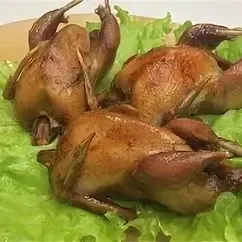 Пряные перепела, фаршированные антоновкой и чабрецом