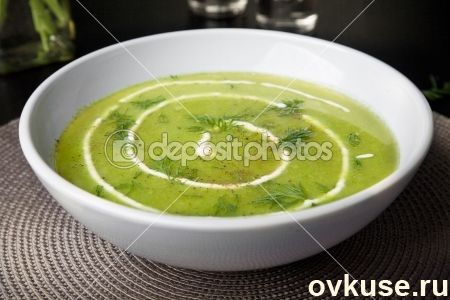 Суп с зеленым горошком и ветчиной