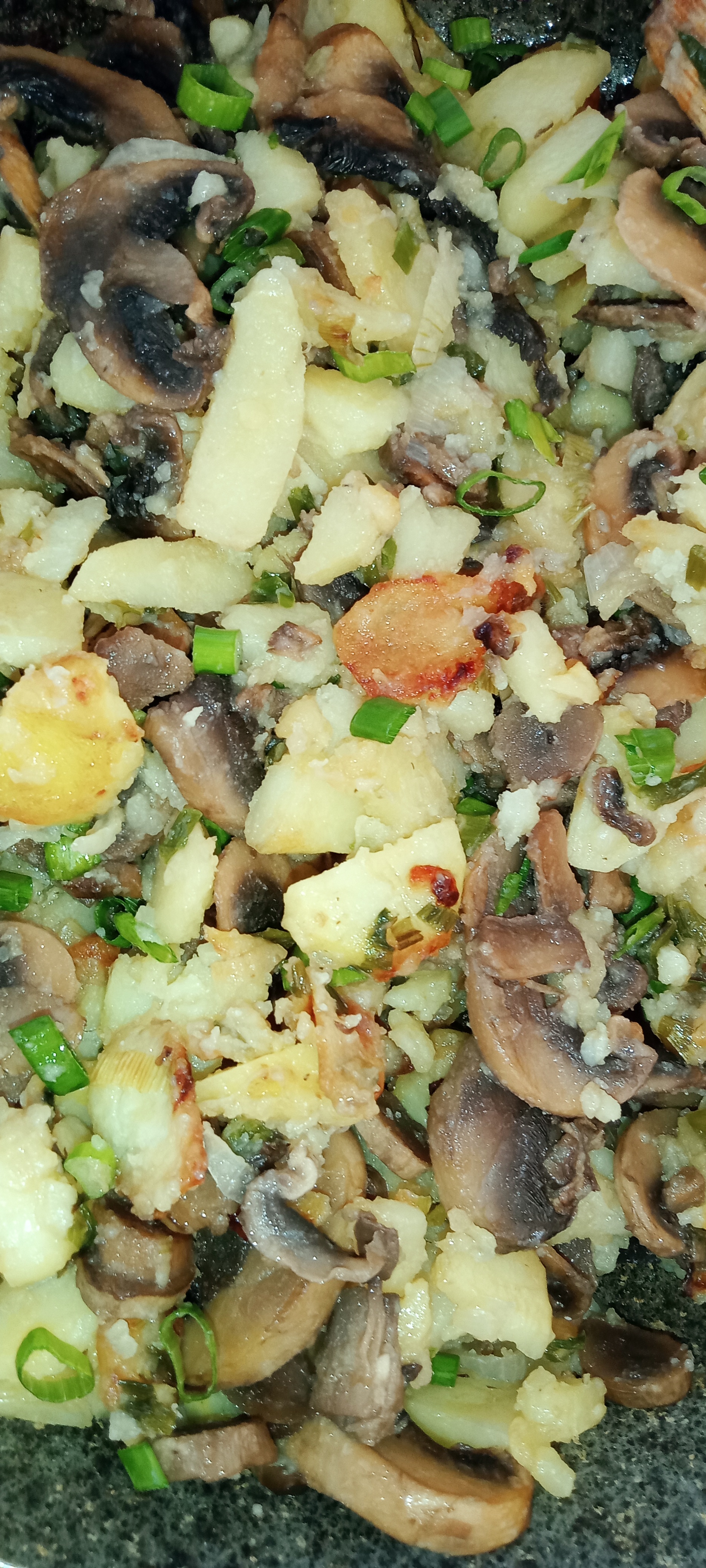 Жареная картошка с шампиньонами