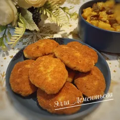 Котлеты в панировочных сухарях