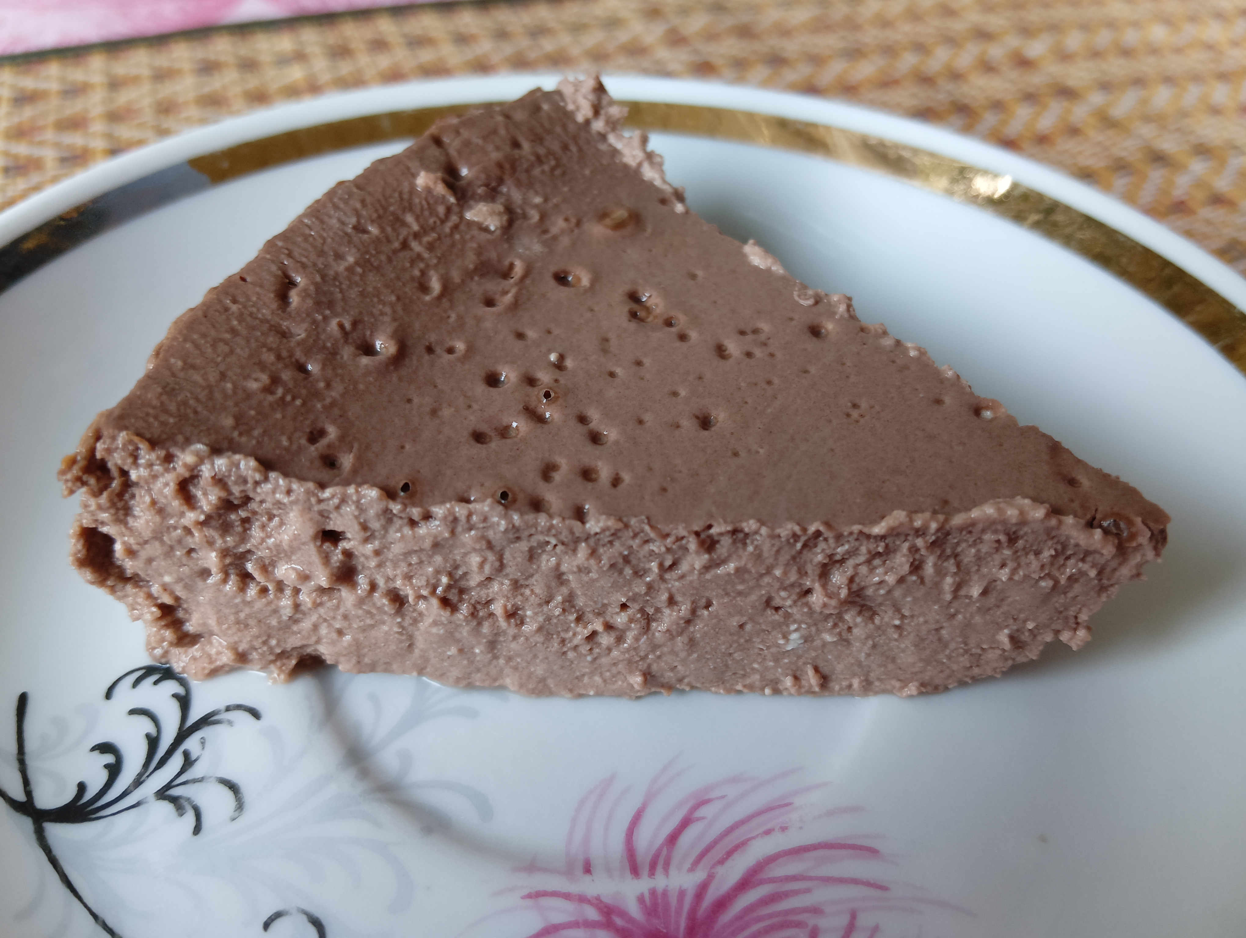 Творожная запеканка с какао и бананом без сахара