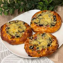 Пицца на дрожжевом тесте