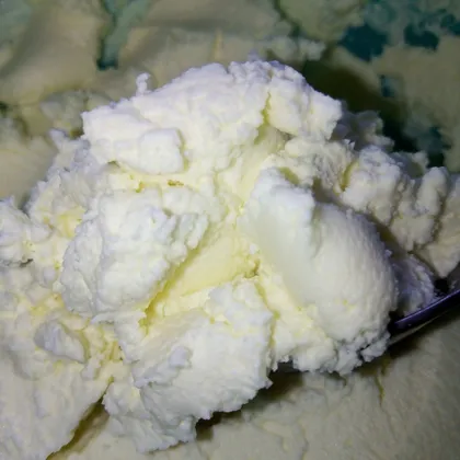 Сливочный сыр в домашних условиях (из кефира)