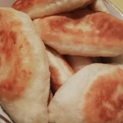 Жареные пирожки с картошкой