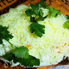 Салат с кальмаром