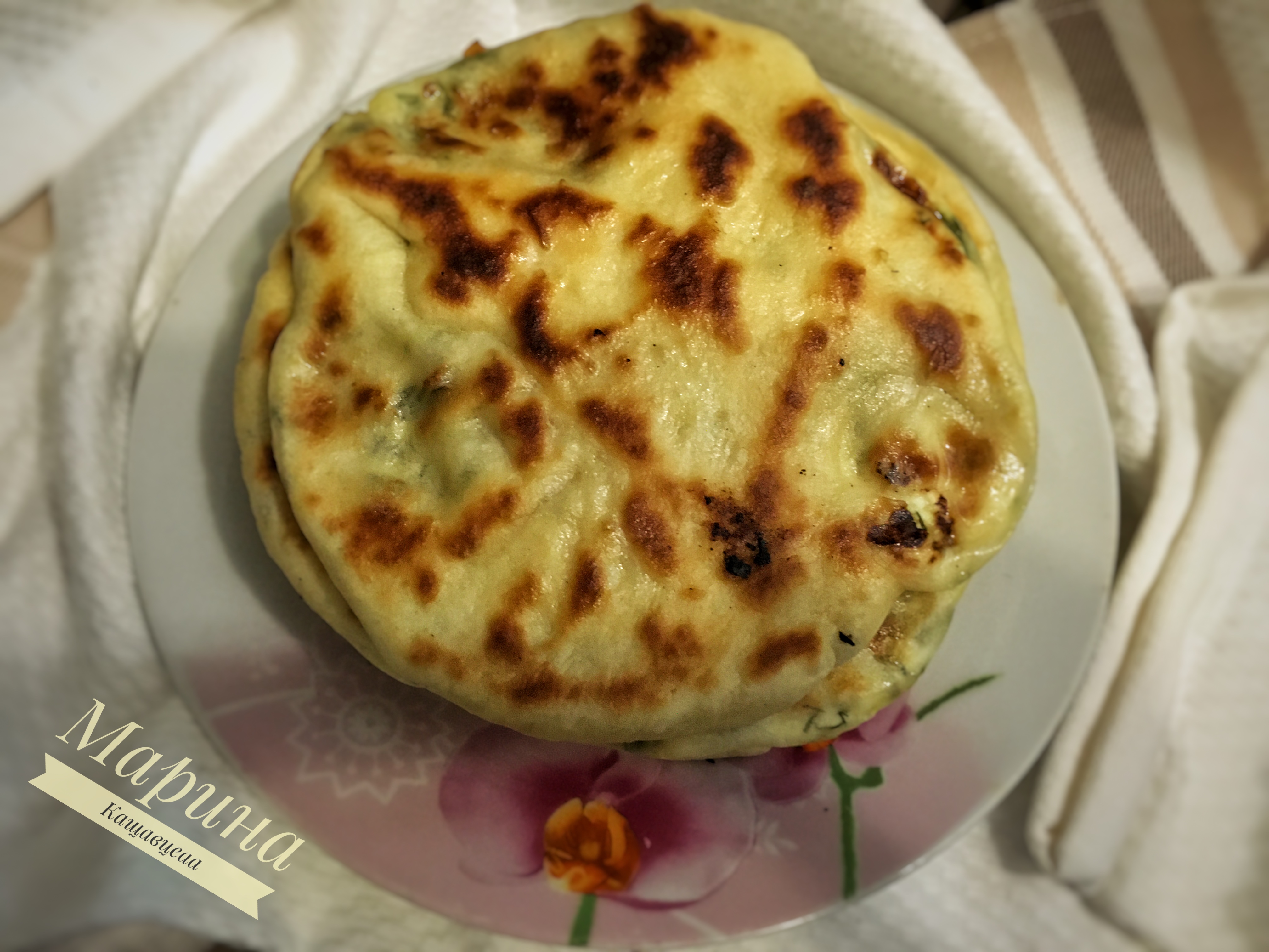 Лепешки с сыром (творогом) и зеленью