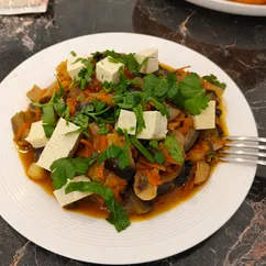 Рагу с баклажанами и тофу