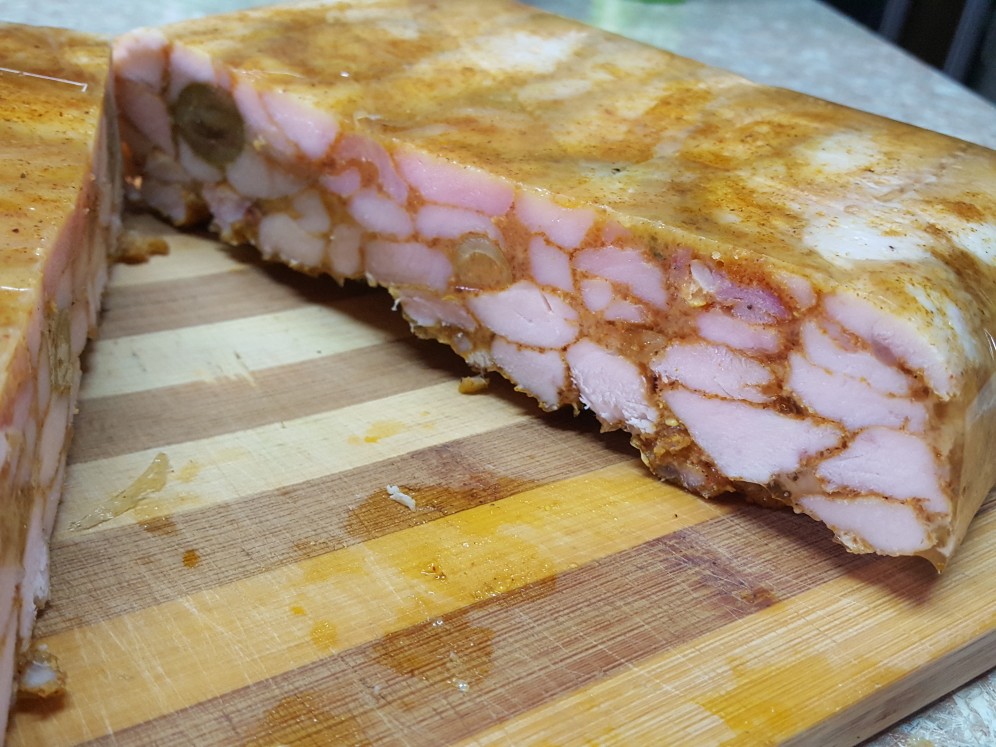 Мраморная куриная грудка