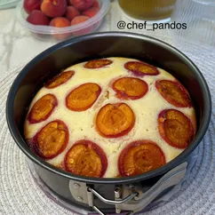 Манный пирог с абрикосами