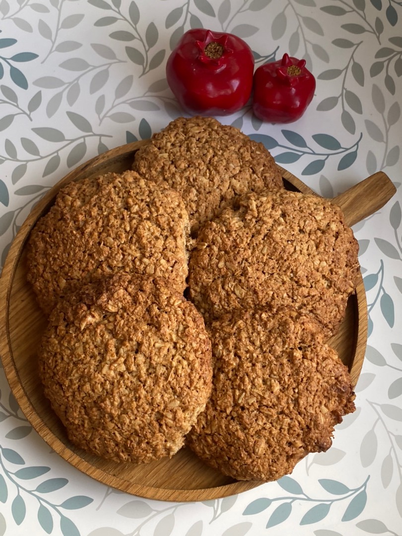 Овсяное печенье с яблоками и корицей