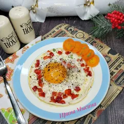 Яичница-глазунья с болгарским перцем 