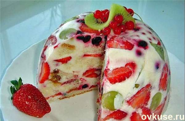 Бисквитный торт с фруктами и творожным кремом - пошаговый рецепт с фото на paraskevat.ru
