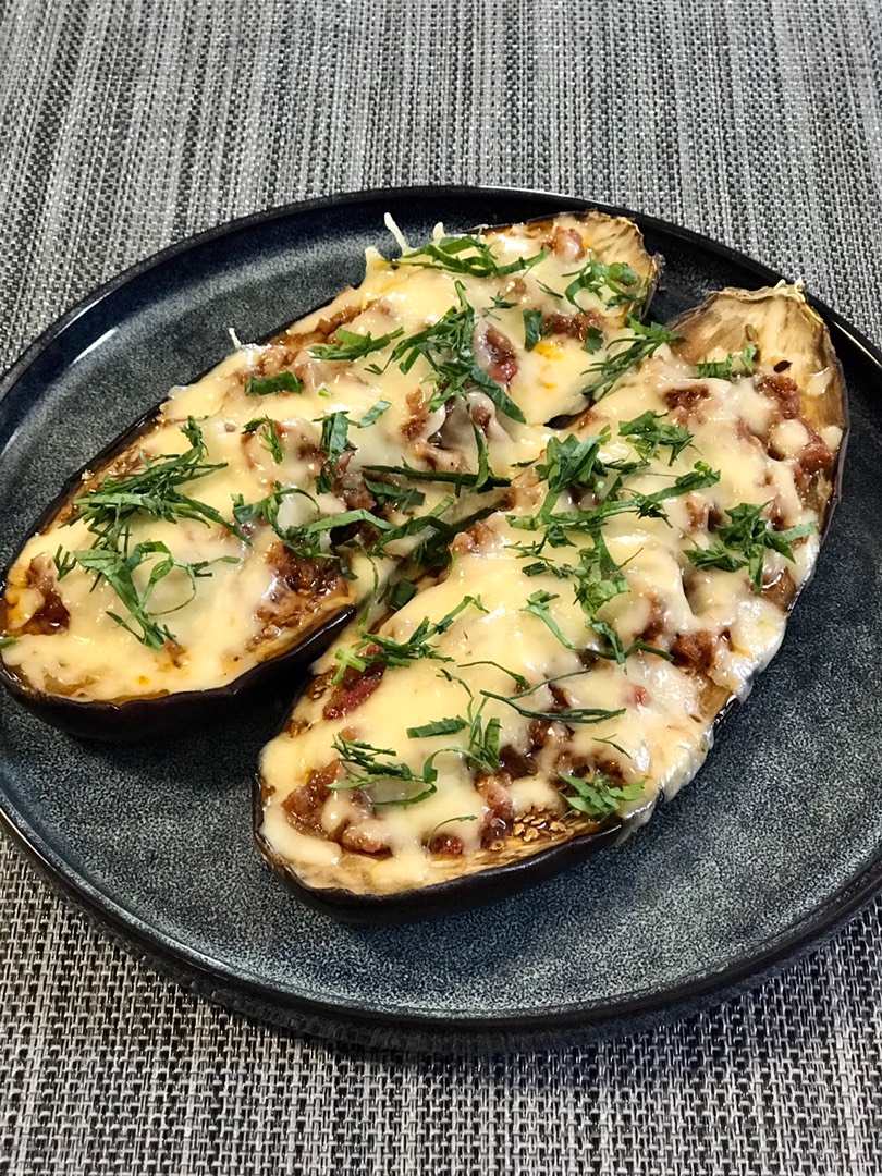 Лодочки из баклажанов