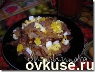 Капуста тушеная с грибами и яйцом