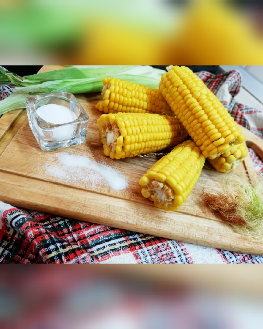 Варёная кукуруза 🌽