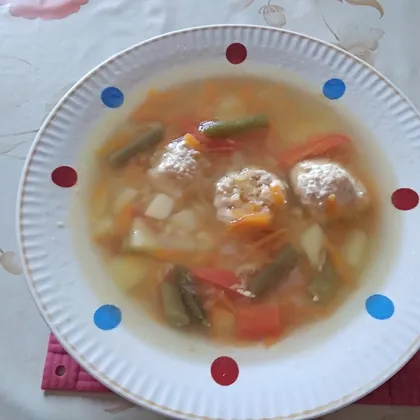 Суп из чечевицы с фрикадельками