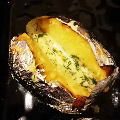 Картофель с сыром, запеченный в фольге
