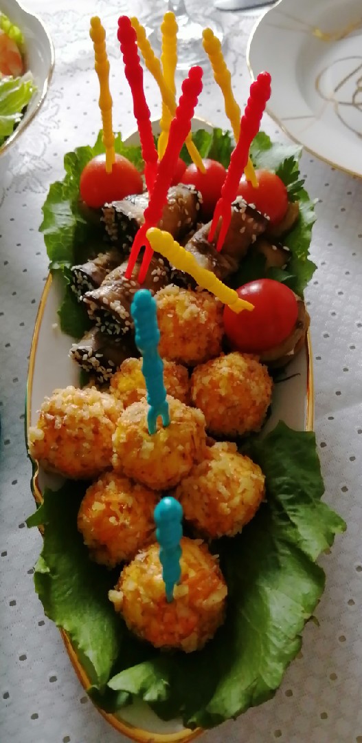 Салат из моркови с сыром
