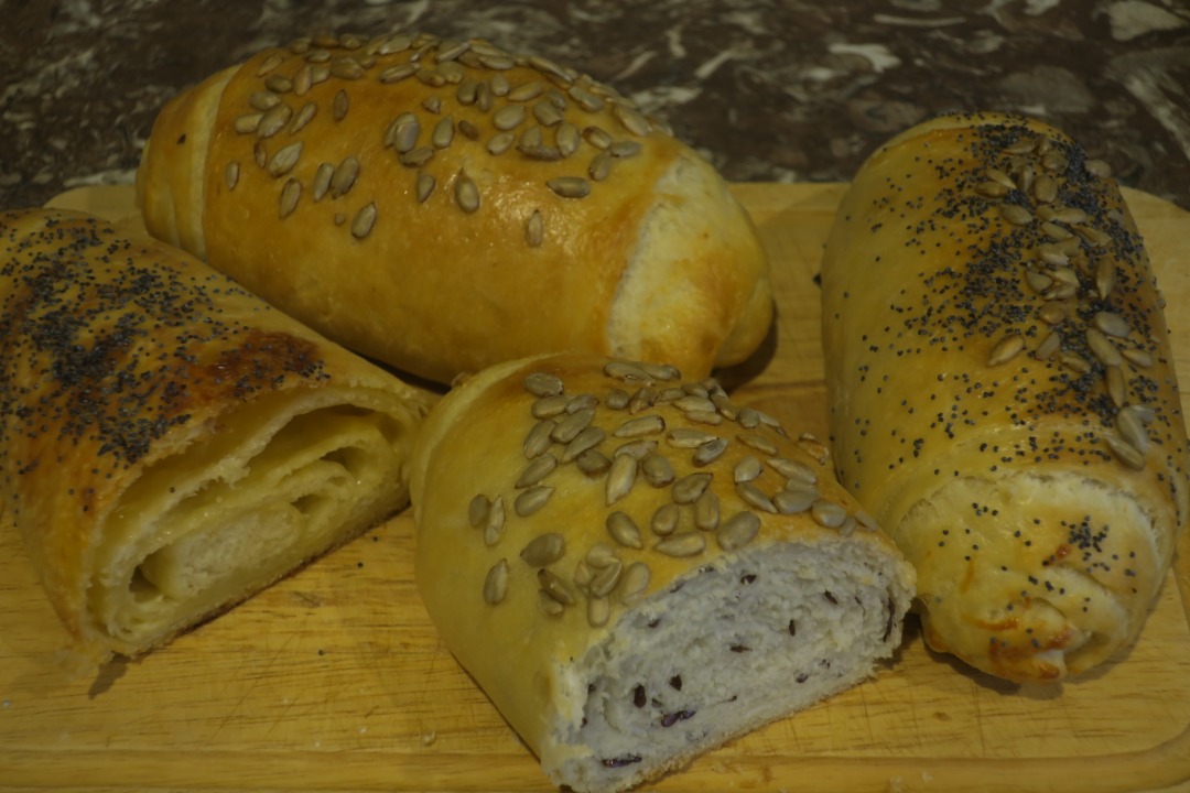 Домашний хлеб с начинкой