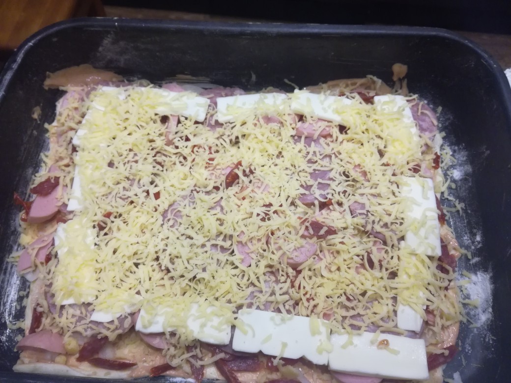 Пицца прямоугольная