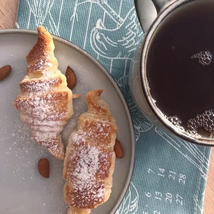 Круассан 🥐 с варёной сгущенкой