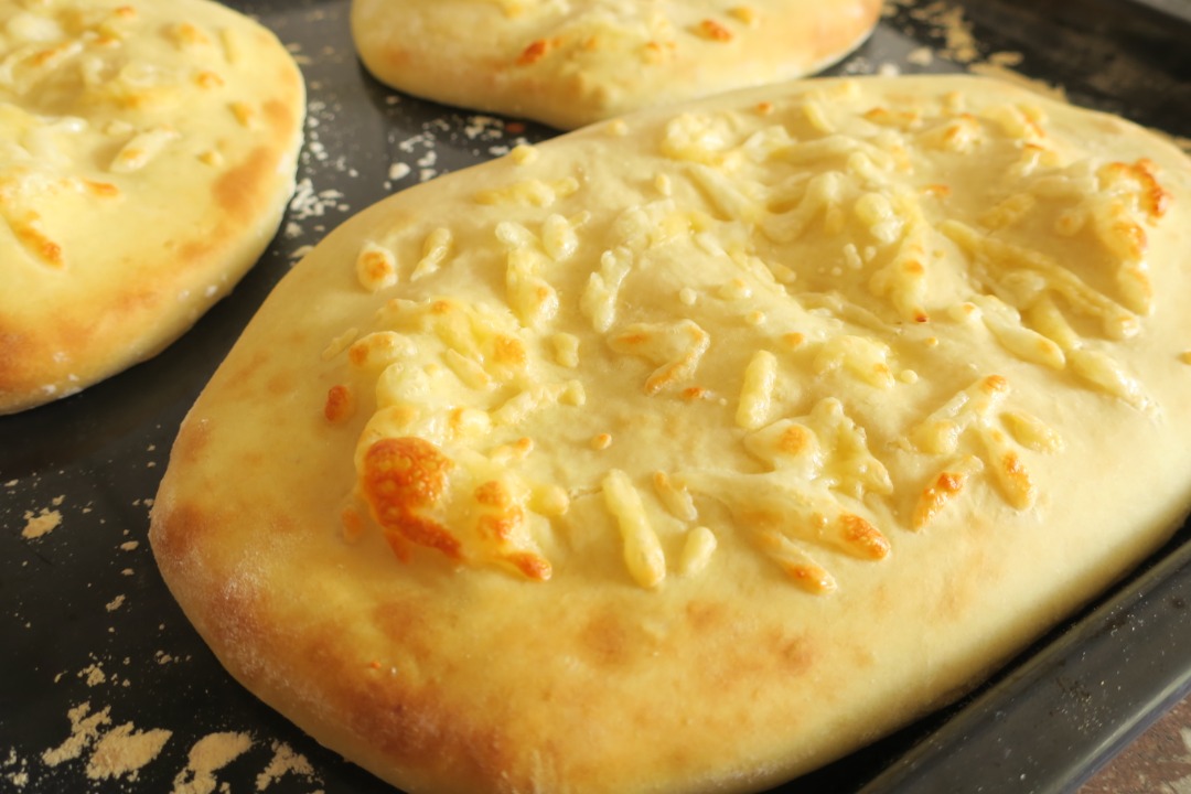 хачапури с сыром на сковороде рецепт быстрый | Дзен