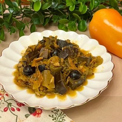 Овощное рагу с кабачком и баклажанами