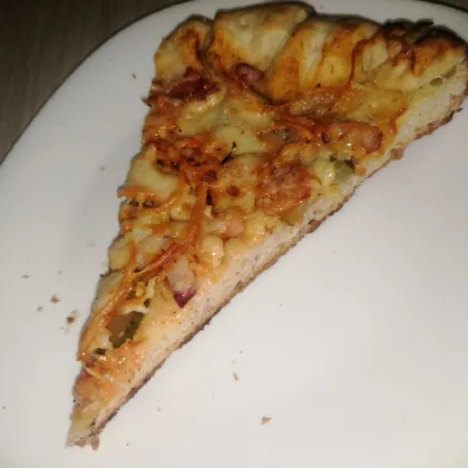 Пицца √4 с вкусными краями 🍕