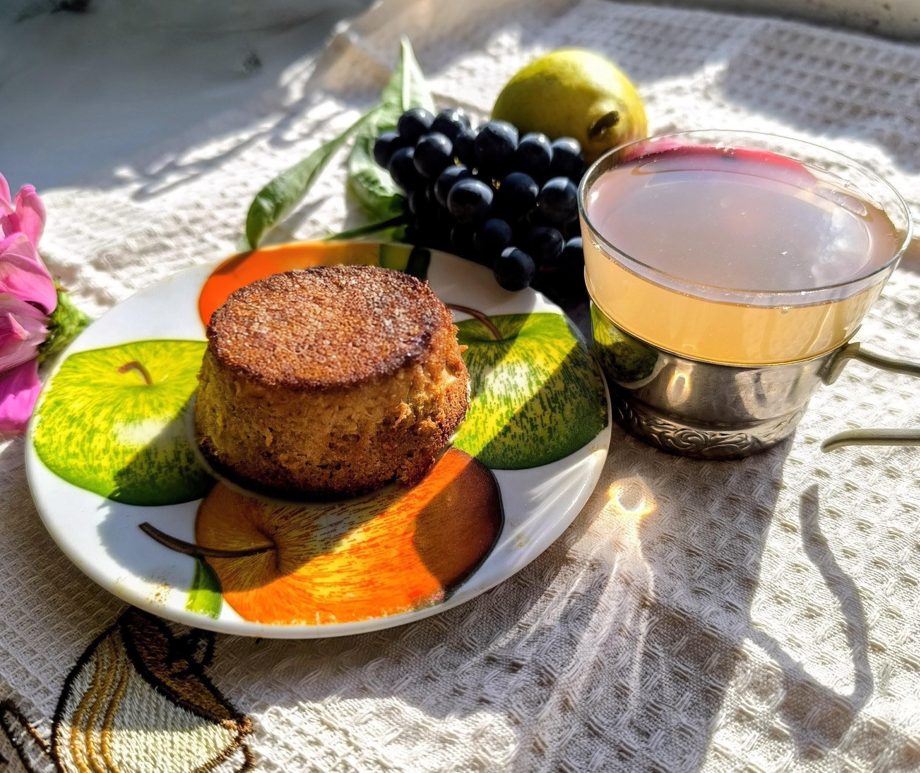 Шарлотка ПП без муки и сахара 