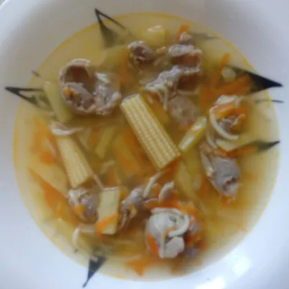 Суп из куриных желудков с мини кукурузой