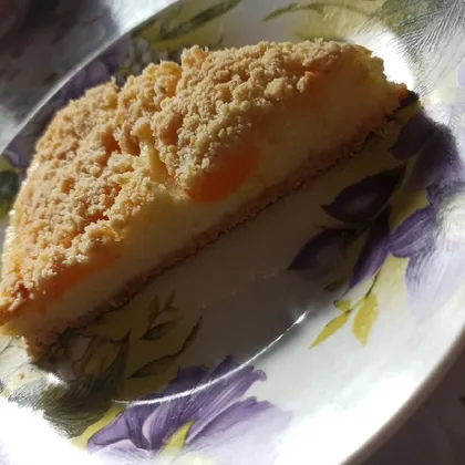 Творожный насыпной пирог с персиками