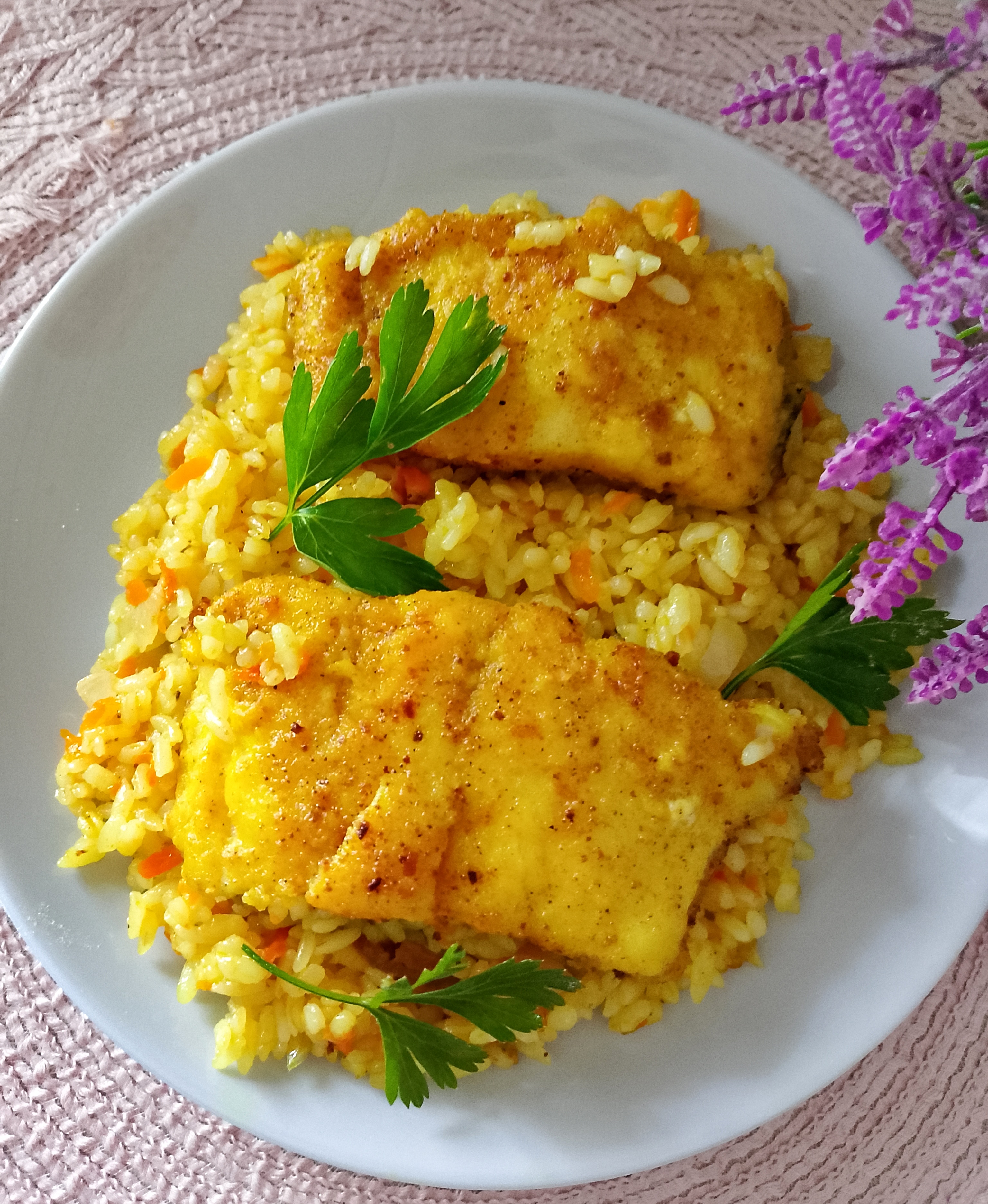 Щука по-астрахански с рисом
