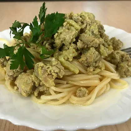 Спагетти с фаршем в сметанном соусом 🍝