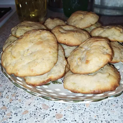 Греческое печенье с брынзой и тимьяном