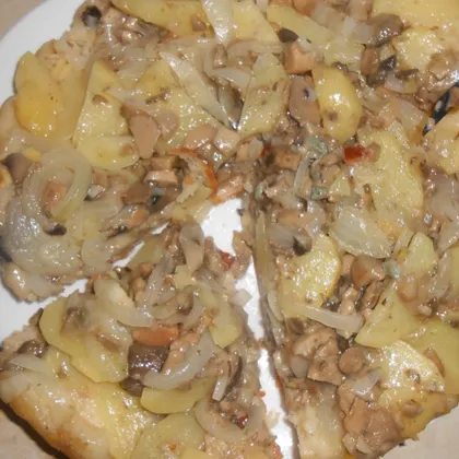 Пирог  заливной с картофелем и грибами