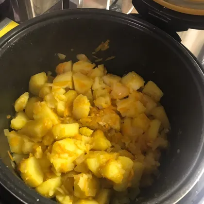 Картошка тушёная в мультиварке