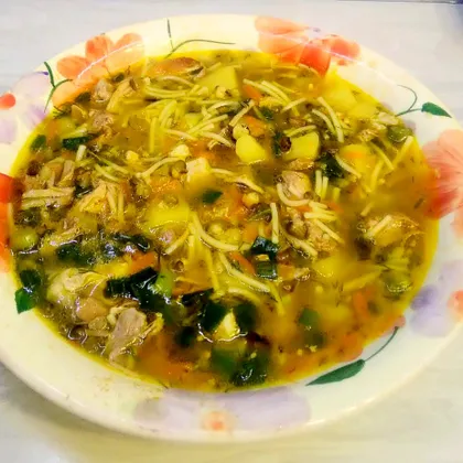 Суп Маш Угра (узбекская кухня)