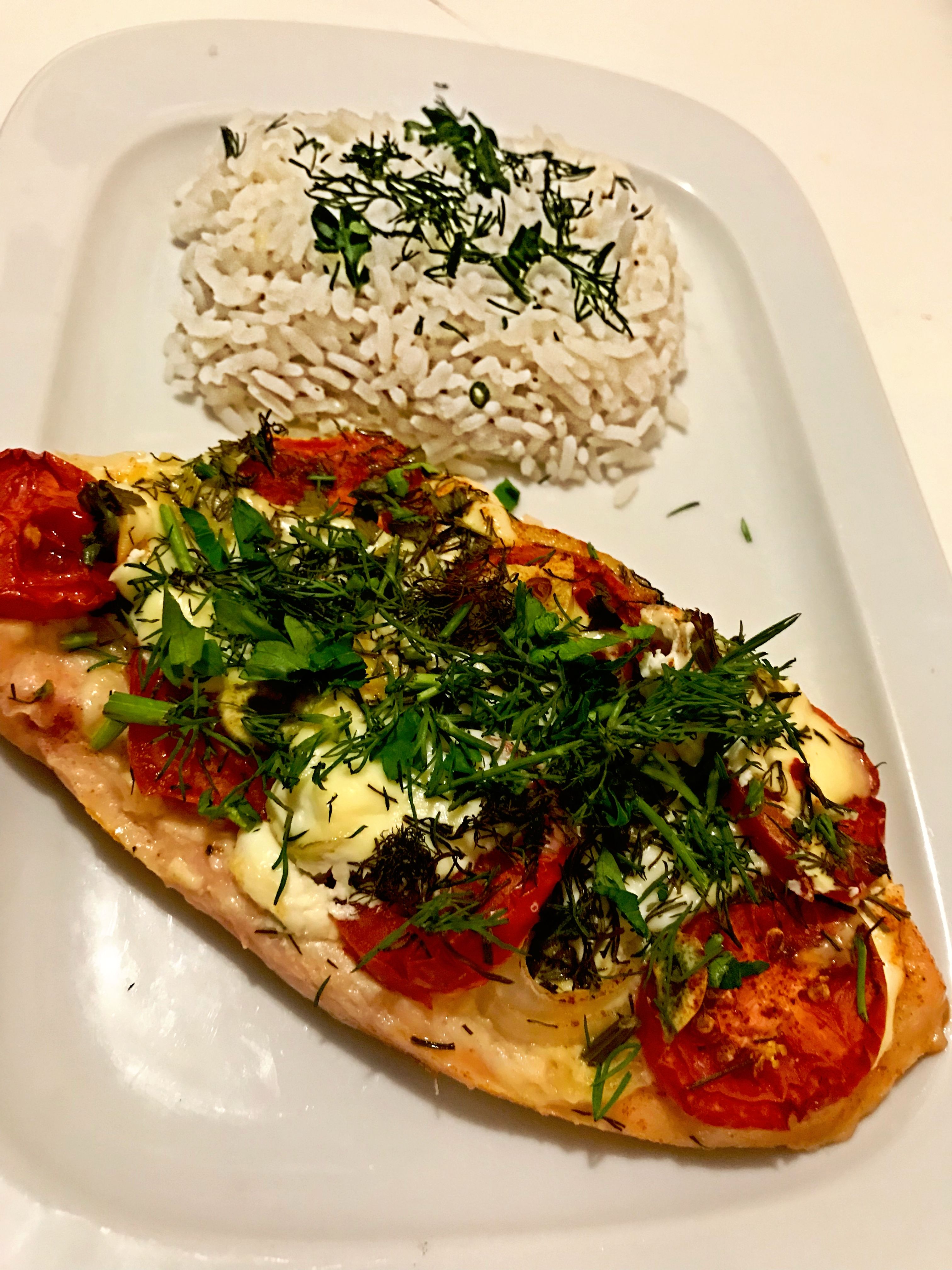 Куриная грудка с томатами