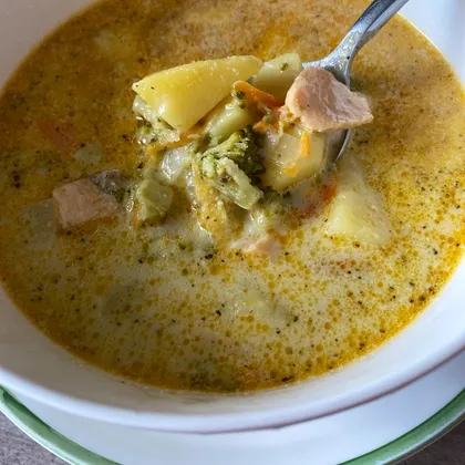 Рыбный суп из семги с секретным ингредиентом