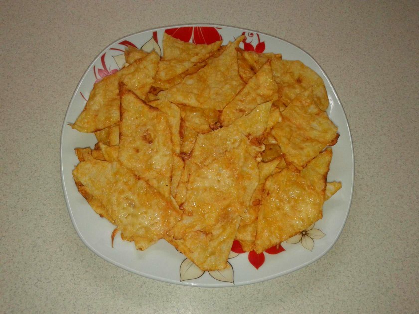 Чипсы из лаваша с сыром
