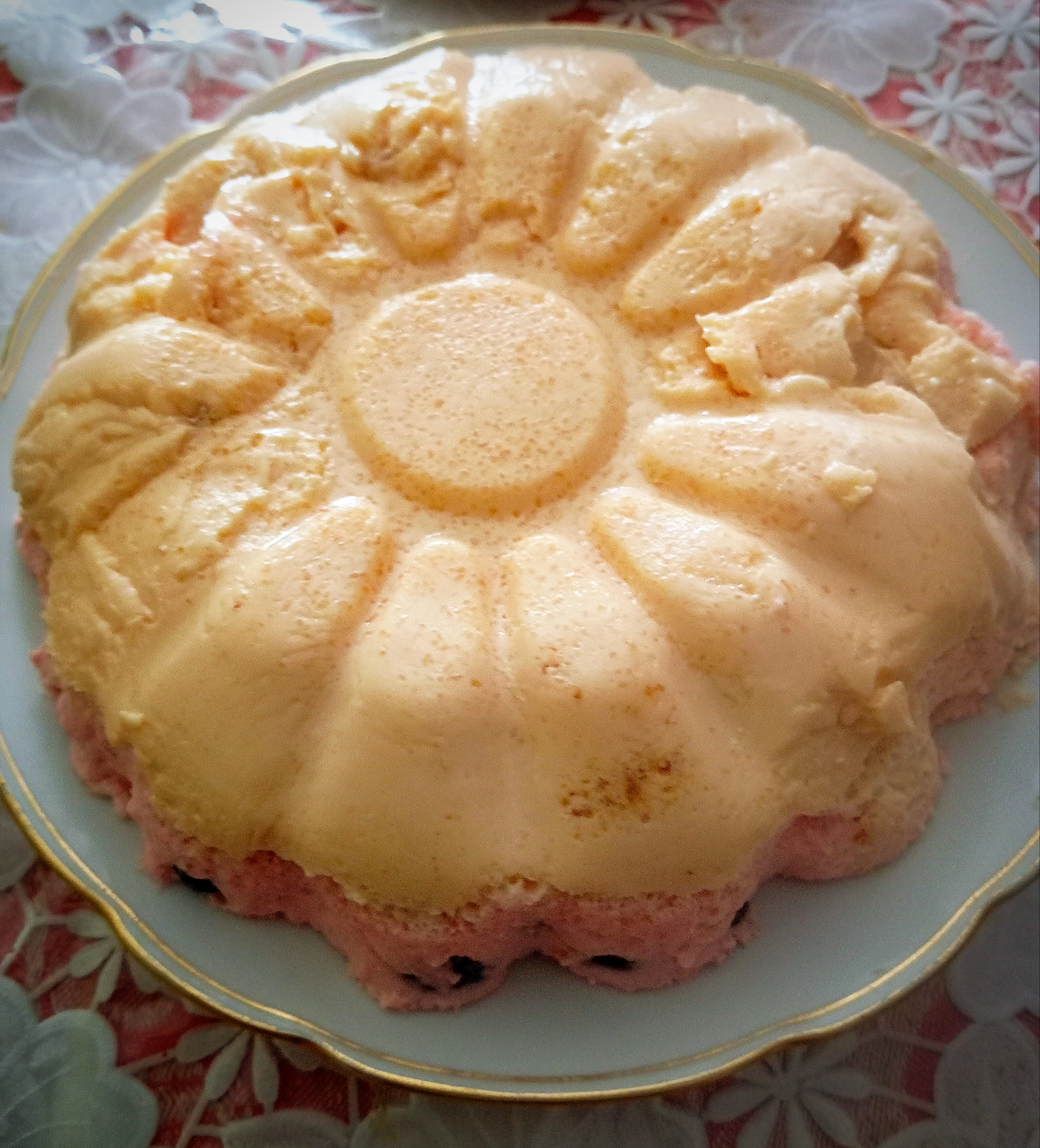 Желейный торт на ряженке с фруктами